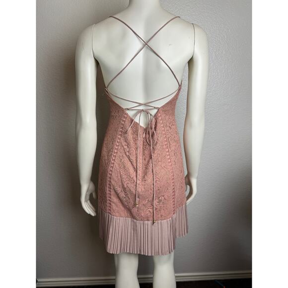 NWT StyleStalker Julia Mini Dress nude - Picture 2 of 6